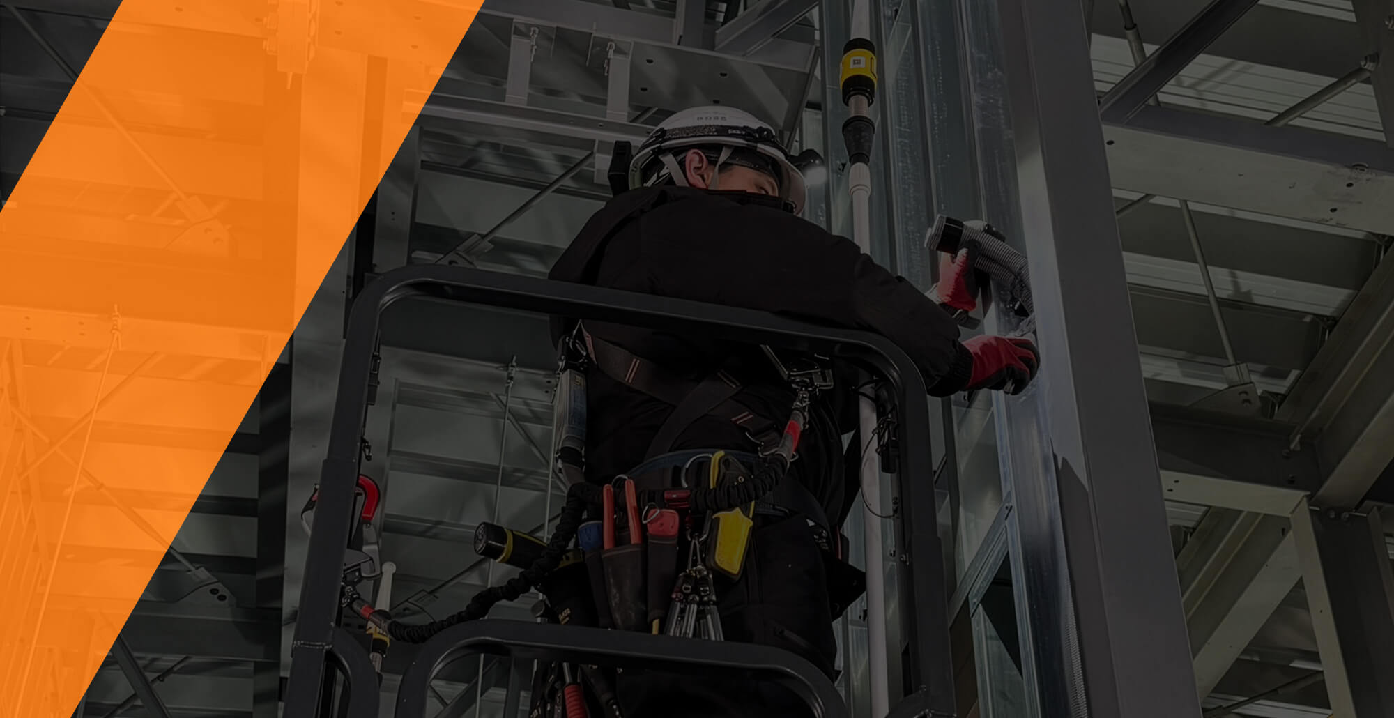 技術だけじゃない。未来を掴む場所。 北海道札幌市の電気工事は 株式会社エバー